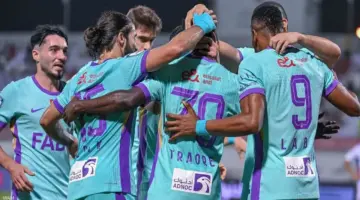 للمرة الـ15 في تاريخه.. العين يتوّج بطلا للدوري الإماراتي